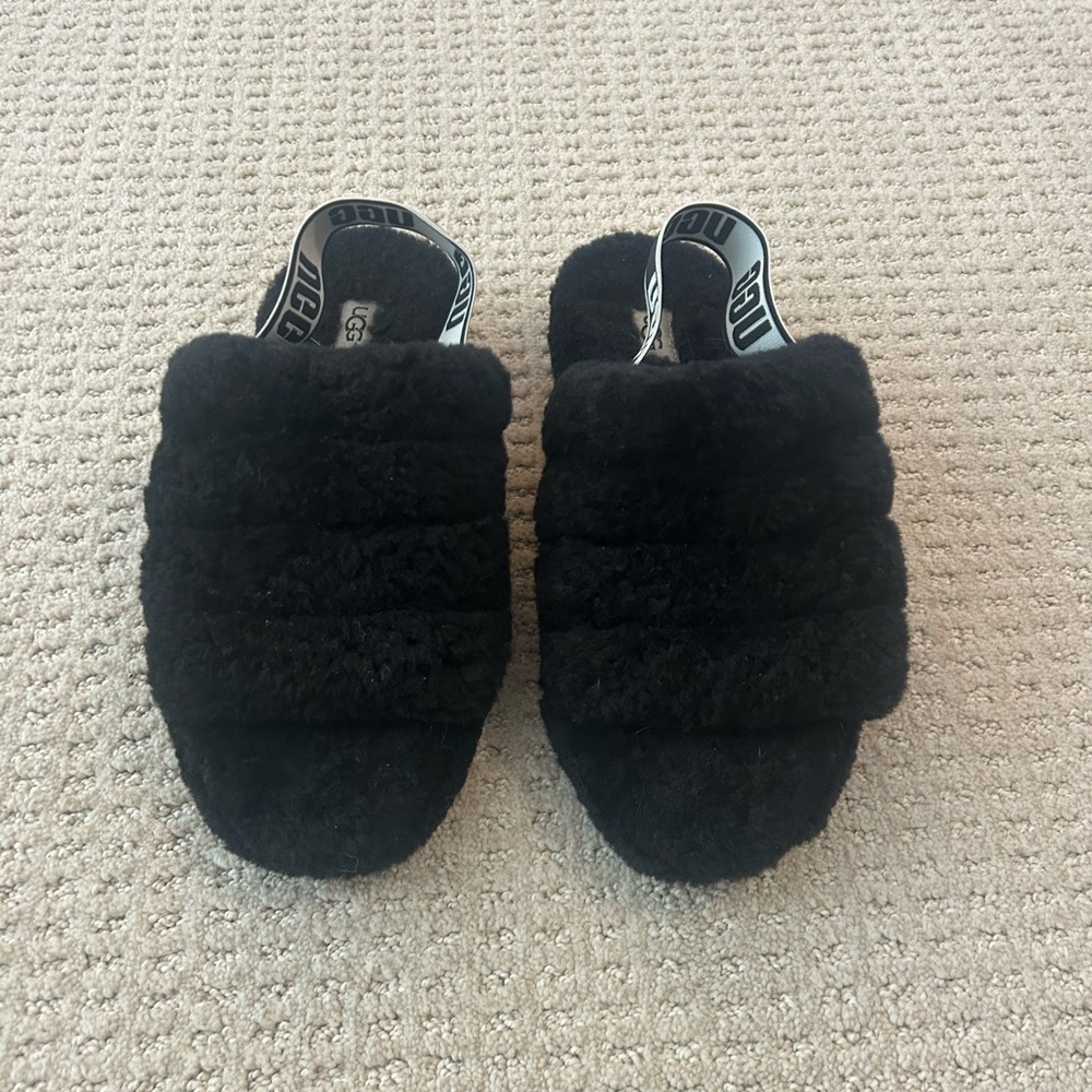 UGG Black Fluff Yeah Slippers